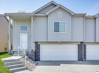 4952 S 190th St, Omaha, NE 68135