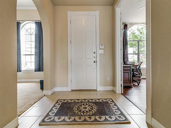 3rd image of 6004 Aspen Estates Dr