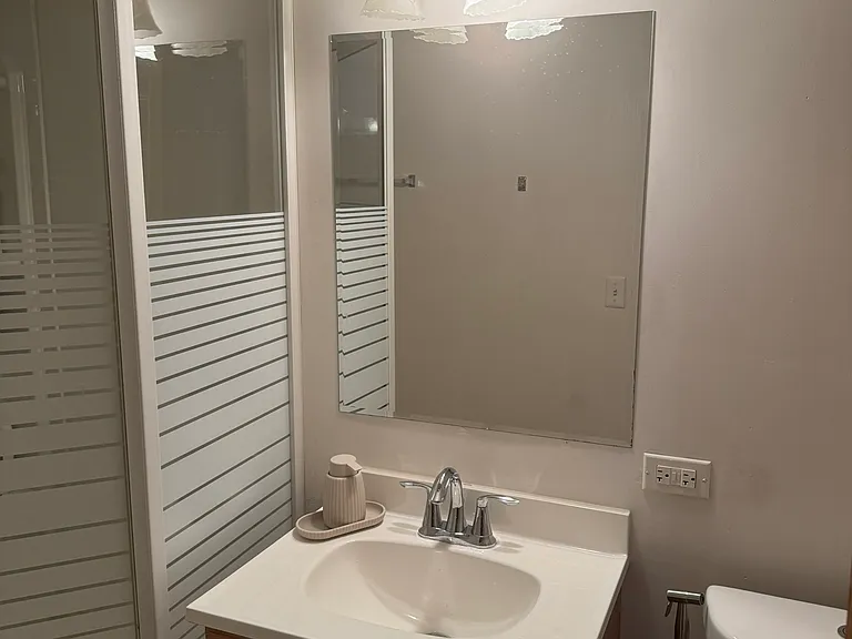 7S485 Lynn Dr — Photo 9
