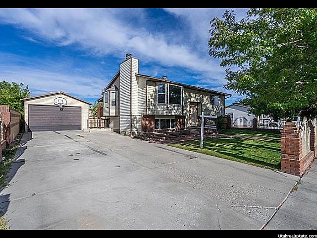 1st image of 2966 S Laree St