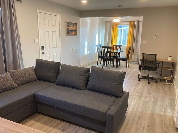 5th image of 1691 Ontario Dr APT 6
