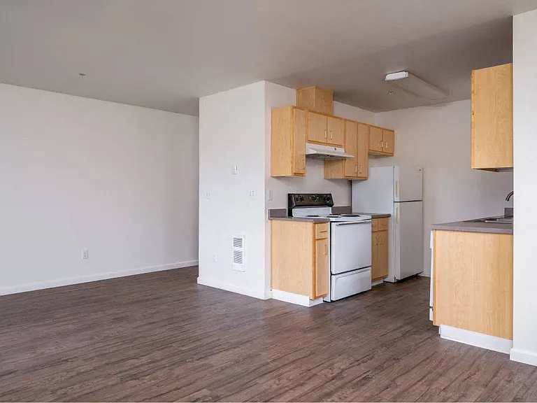 Quail Run Apartments — Photo 21
