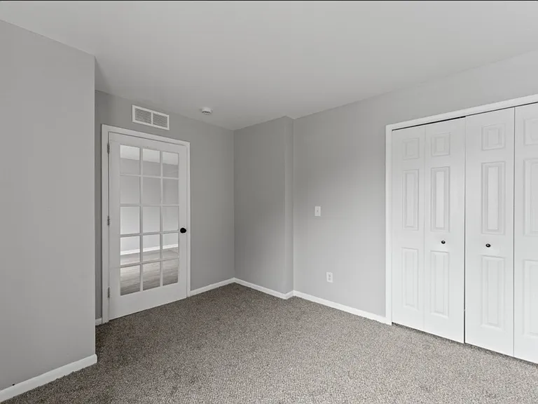31727 Hoover Rd #21 — Photo 3