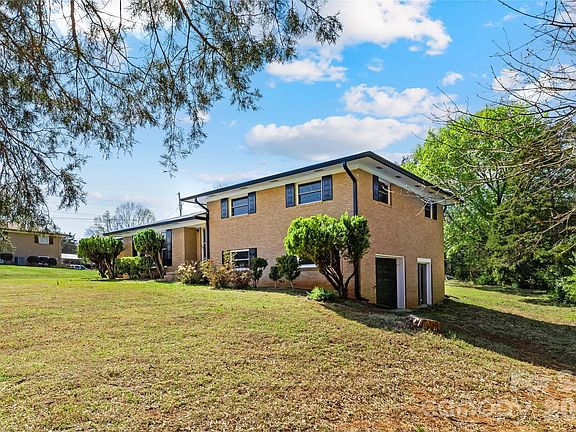 5th image of 4410 Zion Church Rd