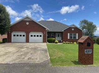 201 S Center Hill Rd, Paragould, AR 72450