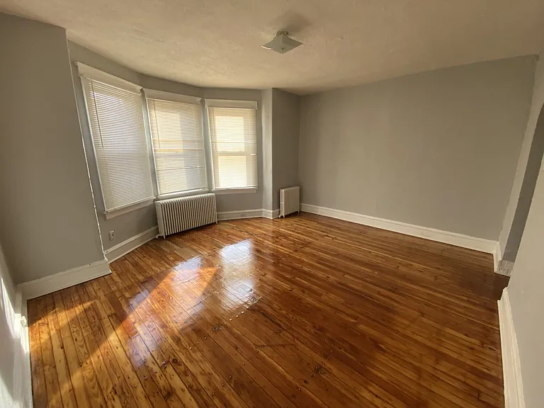1179 Morton St — Photo 11
