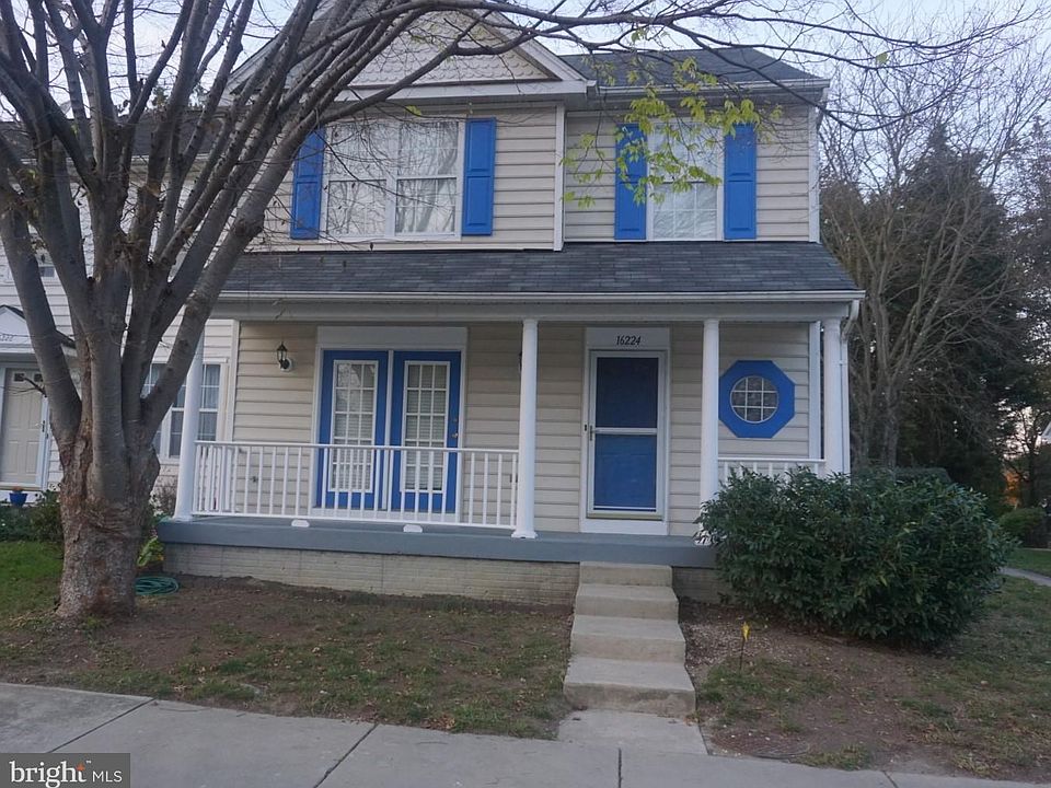 1st image of 16224 Brook Trail Ct