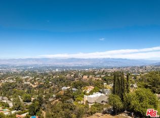 16883 Severo Pl, Encino, CA 91436