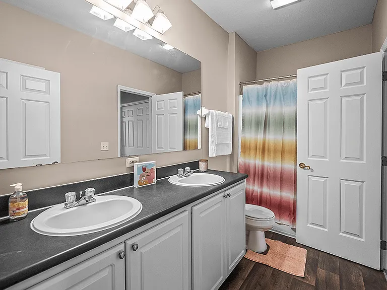 Bright Bathroom!