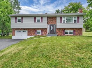 134 Bethlehem Rd, New Windsor, NY 12553