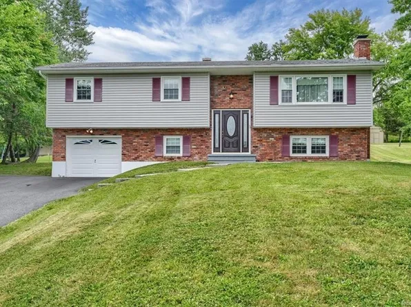 134 Bethlehem Rd, New Windsor, NY 12553