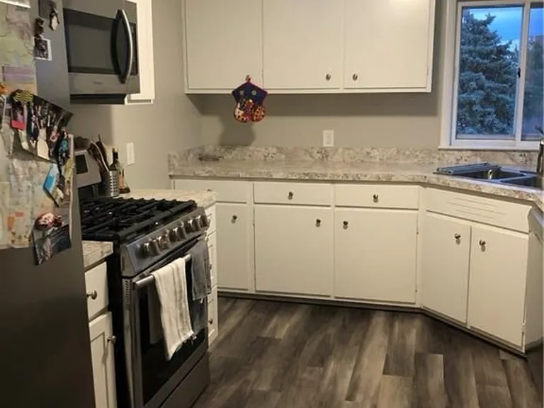 150 Meyer Rd #2 — Photo 2