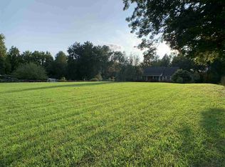 6421 Benjestown Rd, Millington, TN 38053