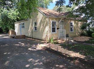 21 Wilson Ave, Joliet, IL 60433
