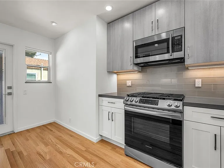 8447 Kittyhawk Ave — Photo 10