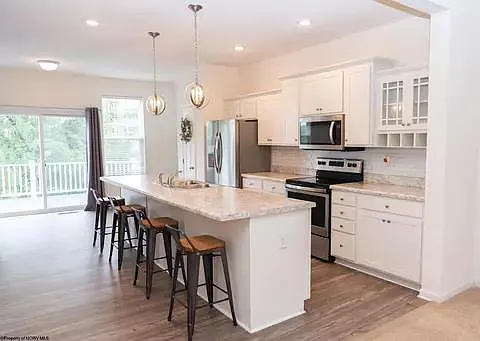 183 Falling Leaf Ln — Photo 3