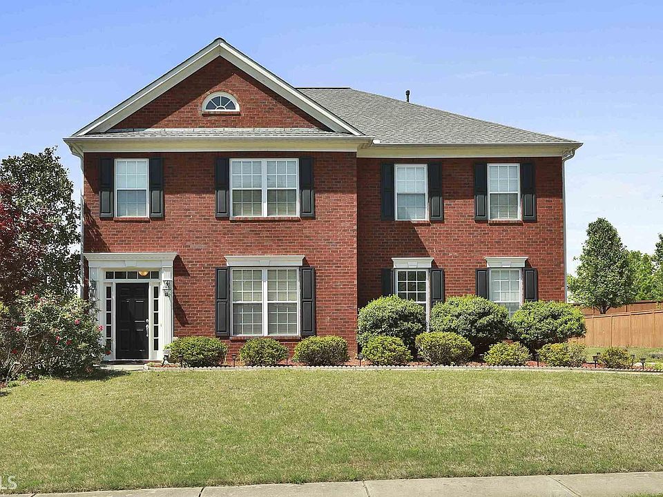 1st image of 135 Keswick Manor Dr