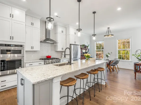 2558 Deacon Ave, Charlotte, NC 28204