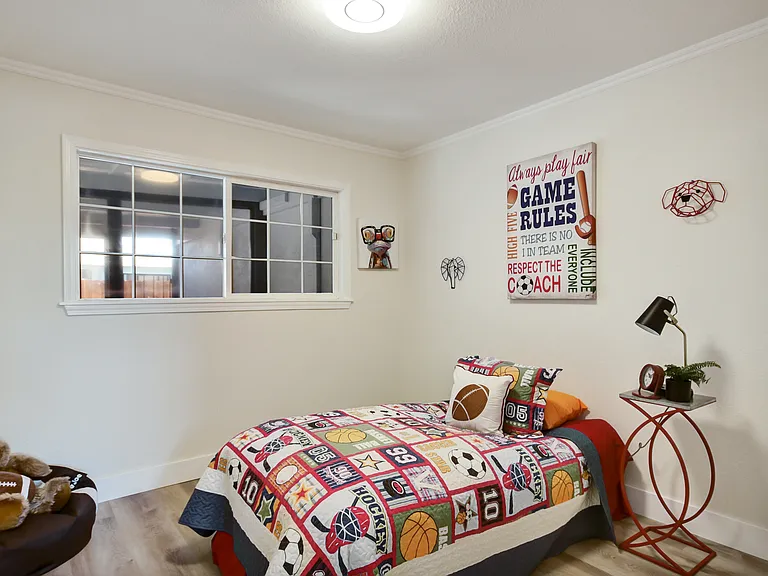 147 Wisteria Dr — Photo 23