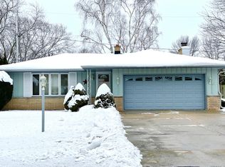 1423 Tiffany Dr, Racine, WI 53402