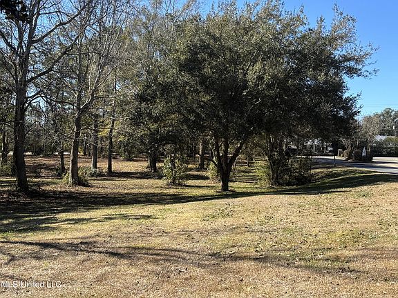 5th image of 0 Stablewood Dr #25
