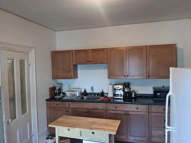 37 Spruce St #2 — Photo 9