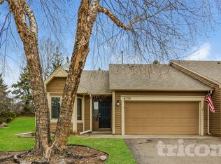 4350 Thornhill Ln, Vadnais Heights, MN 55127