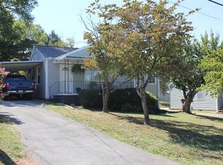 2112 W Gilbert Ln, Knoxville, TN 37920