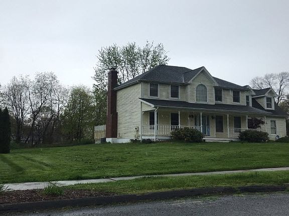 2nd image of 74 Westfort Dr