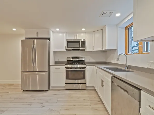 47 Poplar Street image 6 of 17