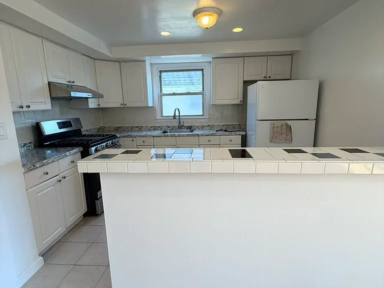 23-09 143rd St #3 — Photo 2