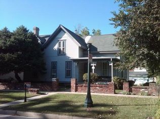 504 W Washington St APT 3, Champaign, IL
