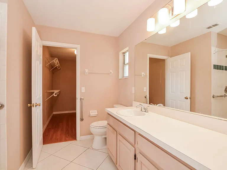 1254 Countrywind Dr — Photo 10