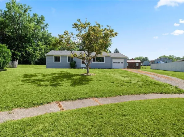 504 Jefferson Ct, Bellefontaine, OH 43311