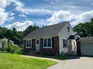 398 Lowell St, Andover, MA 01810