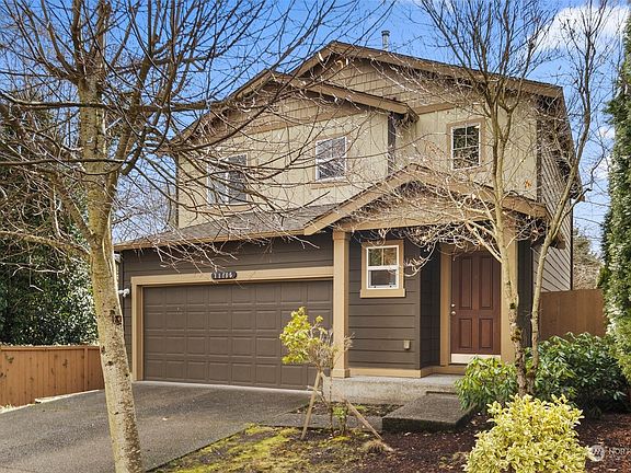 4th image of 11165 SE 203rd Place