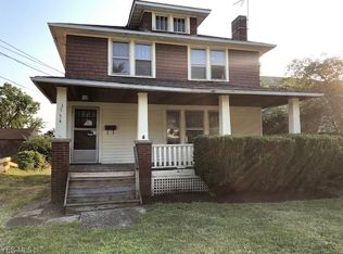 1534 E 290th St, Wickliffe, OH 44092