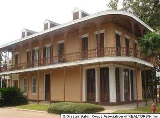 100 Chetimatches St, Donaldsonville, LA 70346