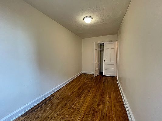 4th image of 30 Columbia Pl APT 11