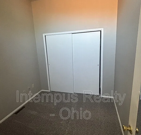10 King Arthur Ct — Photo 15