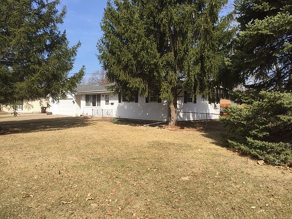 3rd image of 2607 W Flint St