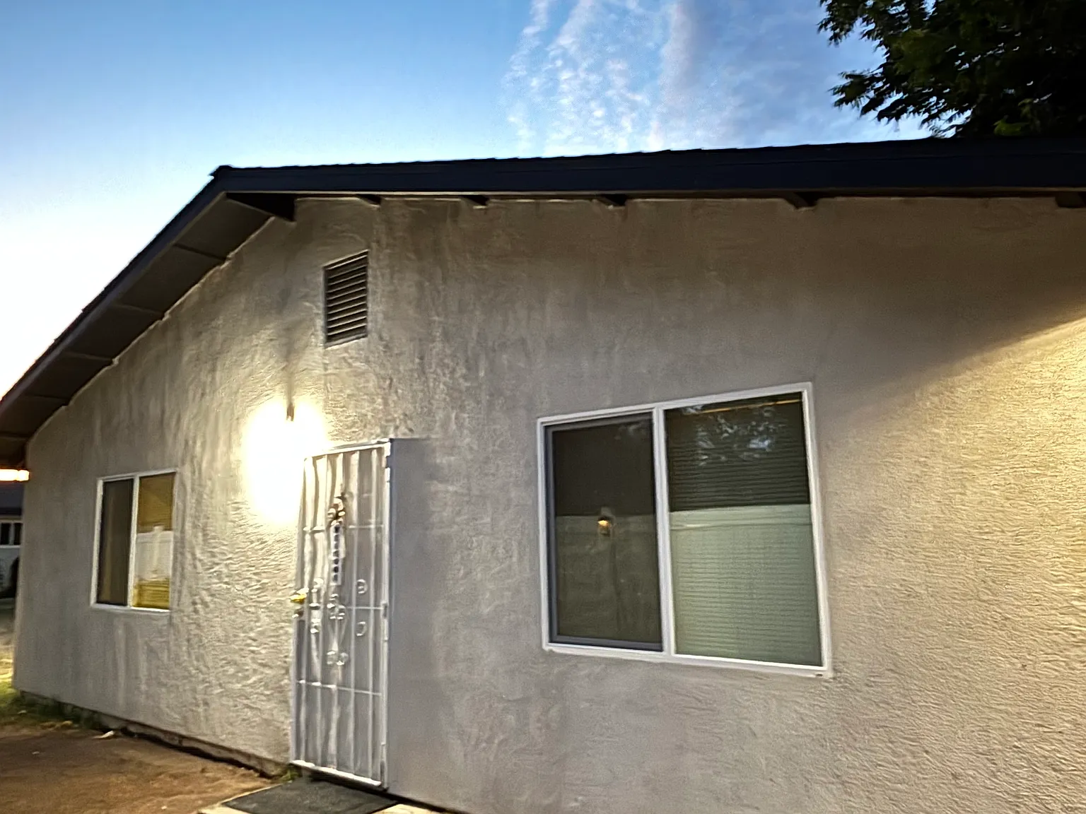 3 bed, 1100 sqft, $1,775 — Photo 1