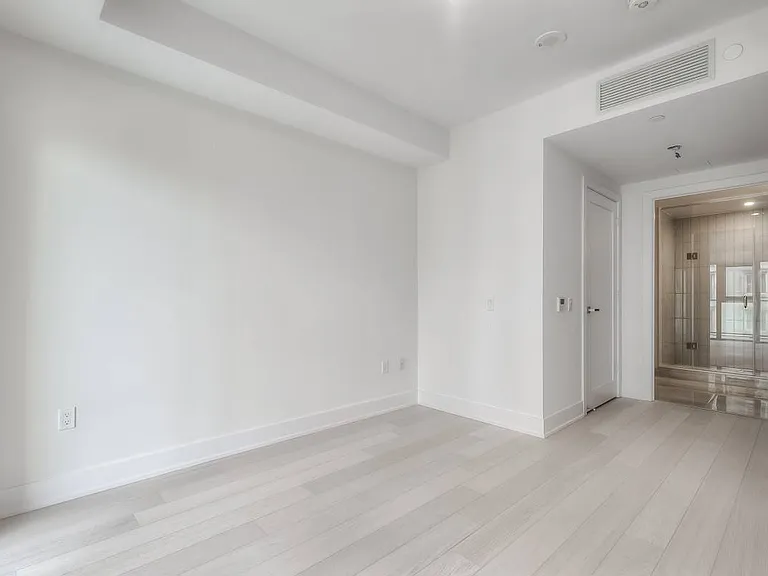 6 Jackes Ave #304-U304 — Photo 9