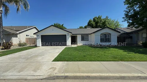 520 Pepper Dr Photo 1