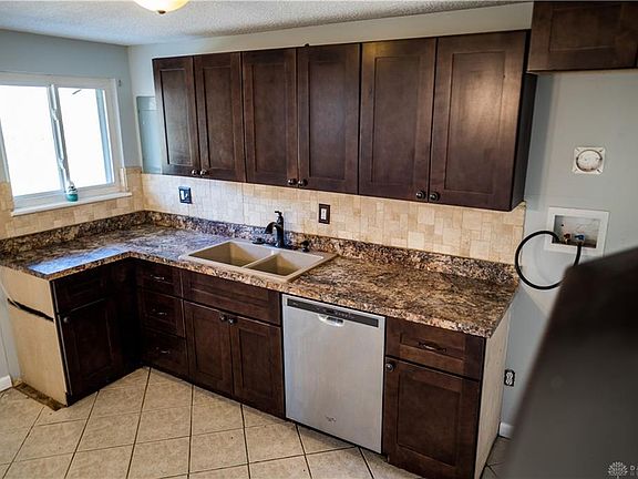 2nd image of 7124 Claybeck Dr