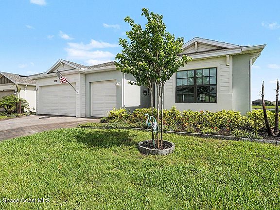 3rd image of 1032 Great Belt Cir
