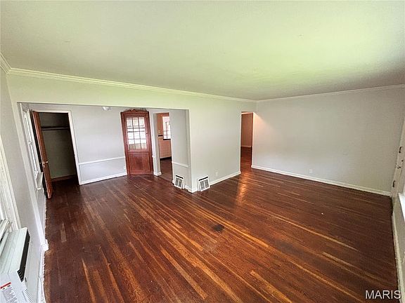 5th image of 1131 Darr Dr