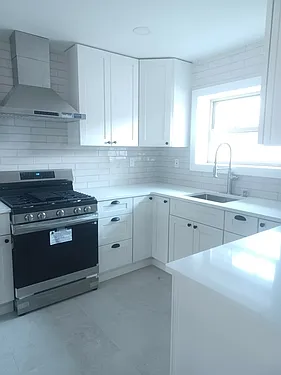 Large Renovated 3 Bedroom, Two Bath, (Aa) Freshly Painted, Lindenwood (Howard Beach) At Lindenwood — Photo 1
