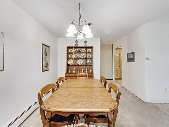 4th image of 4224 Saratoga Ave APT 114