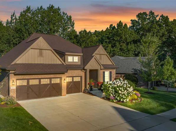 6511 Legacy Woods Trl, West Bloomfield, MI 48322